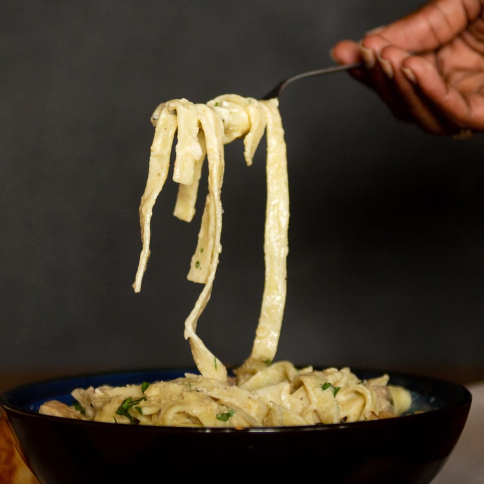 Delicious Fettuccine Alfredo